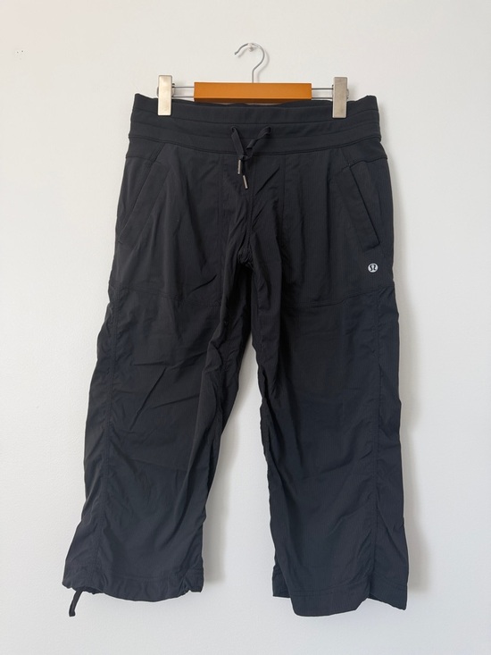 lululemon athletica Pants - lululemon athletica Dance Studio Crops Black size 6